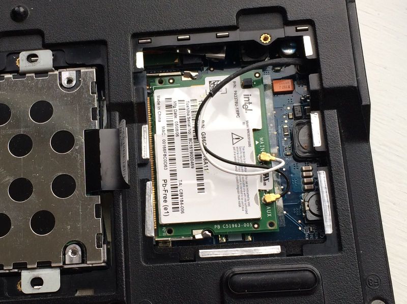 File:WiFi adapter removal.jpg