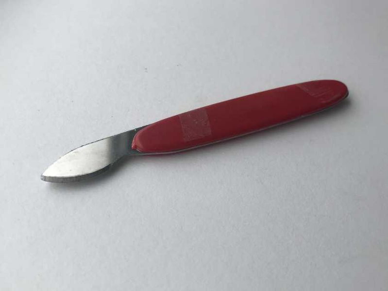 File:Case-opening knife.jpg